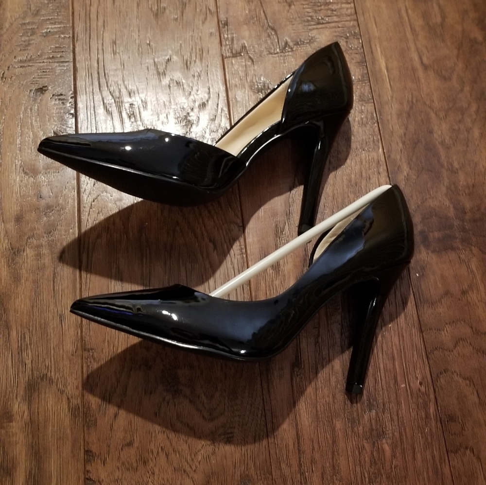 Stilettos - Picture 3 of 5